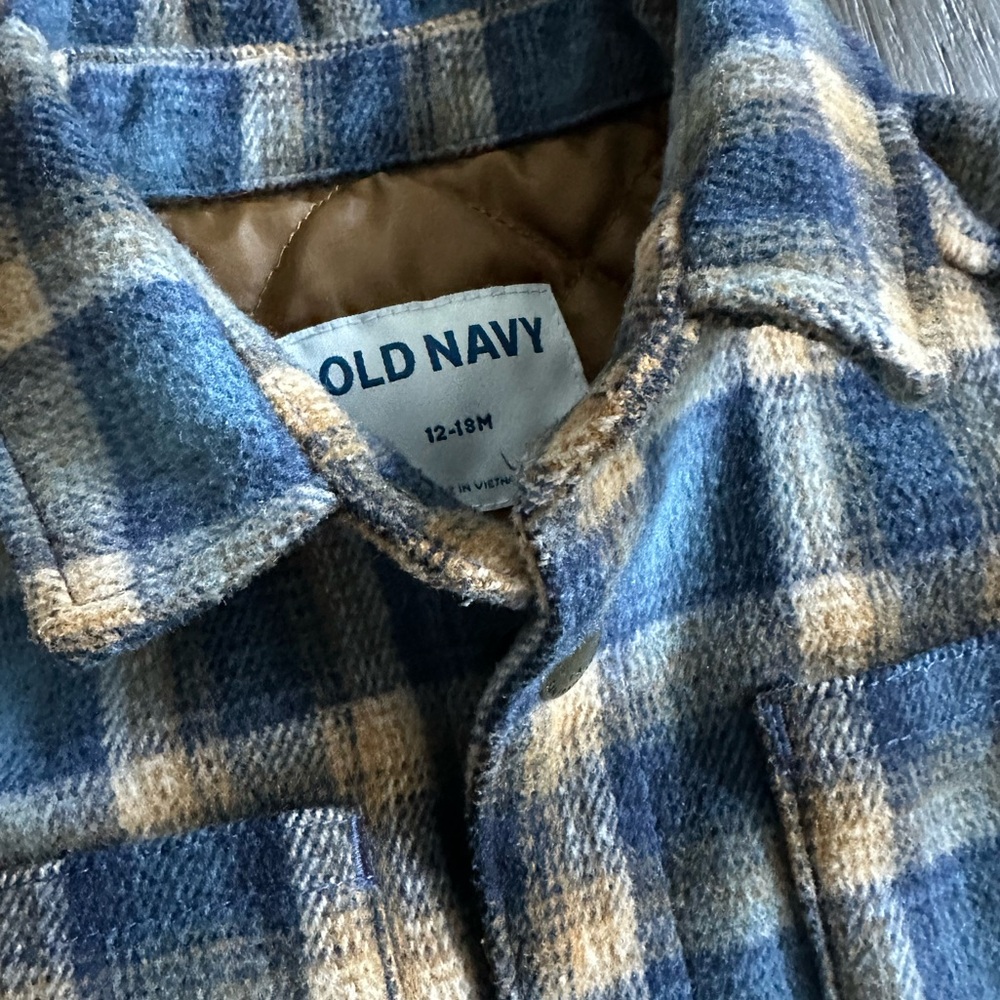 Old Navy Toddler Boys Flannel Jacket - Picture 3 of 5